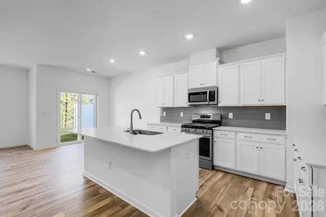 665 Sparano Loop York SC 29745