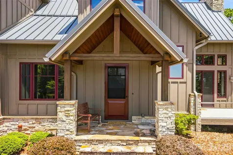 4862 Pinnacle Mountain Road Zirconia NC 28790