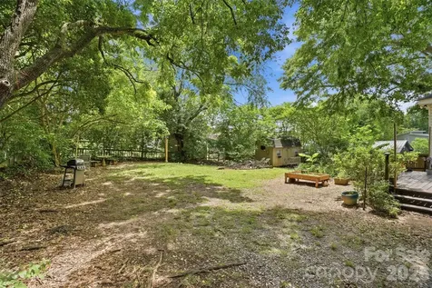 1815 Hemlock Avenue Gastonia NC 28054