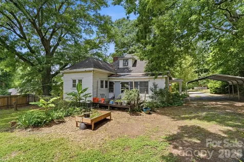1815 Hemlock Avenue Gastonia NC 28054