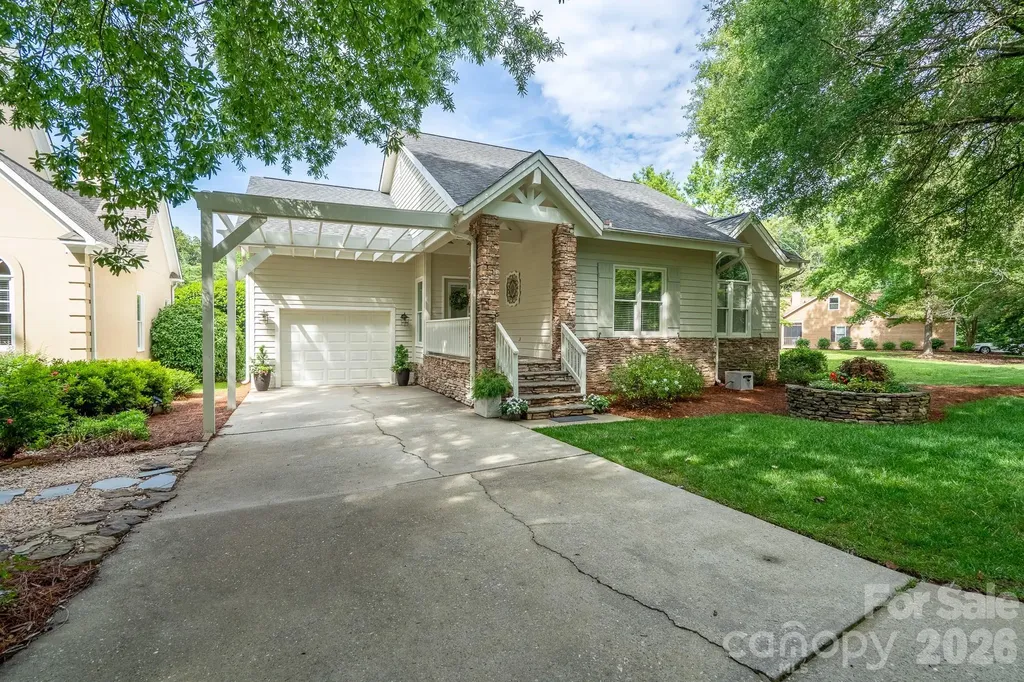 444 Millingport Lane New London NC 28127