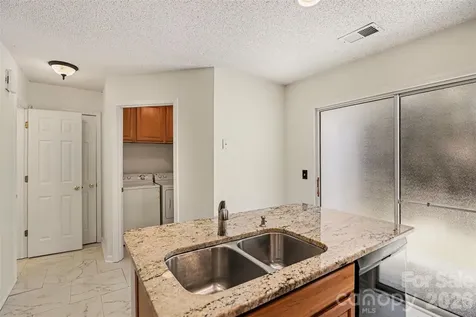 15540 Asterwind Court Charlotte NC 28277
