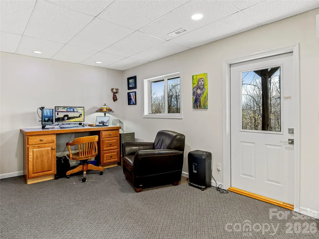 150 Hobby Horse Lane Hendersonville NC 28792