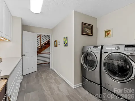 150 Hobby Horse Lane Hendersonville NC 28792