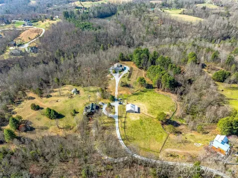 150 Hobby Horse Lane Hendersonville NC 28792