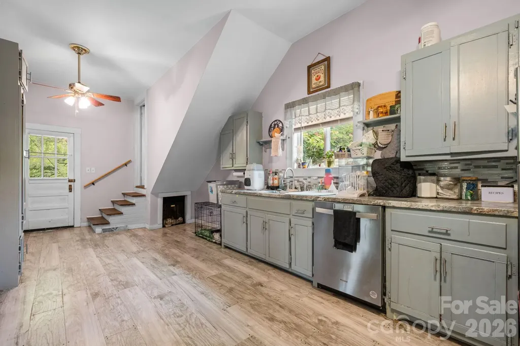 2970 Zacks Fork Road Lenoir NC 28645