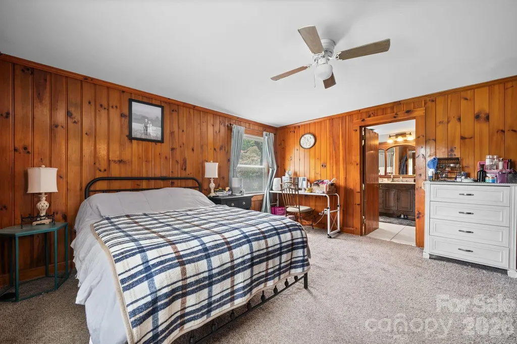 2970 Zacks Fork Road Lenoir NC 28645