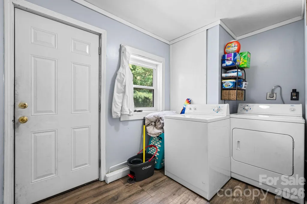 2970 Zacks Fork Road Lenoir NC 28645