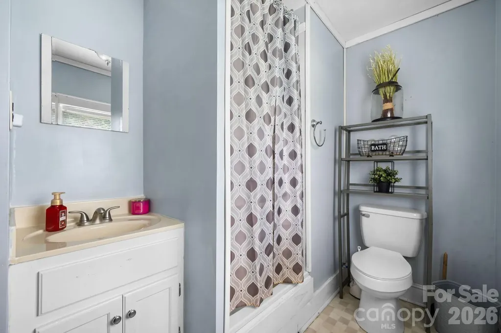 2970 Zacks Fork Road Lenoir NC 28645