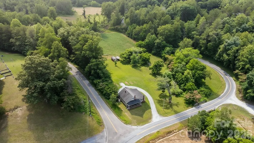 2970 Zacks Fork Road Lenoir NC 28645