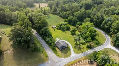 2970 Zacks Fork Road Lenoir NC 28645