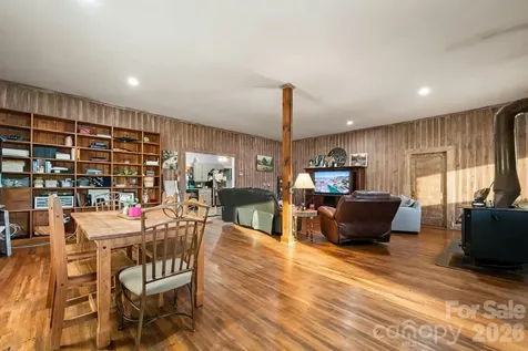 2970 Zacks Fork Road Lenoir NC 28645