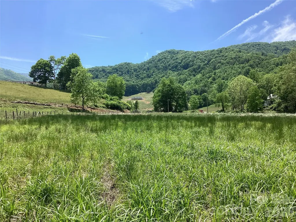 00 Bolens Creek Road Burnsville NC 28714
