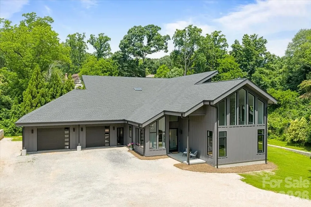 3304 Mar Vista Circle Charlotte NC 28209