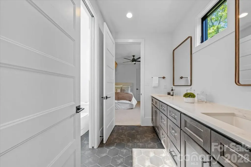 3304 Mar Vista Circle Charlotte NC 28209