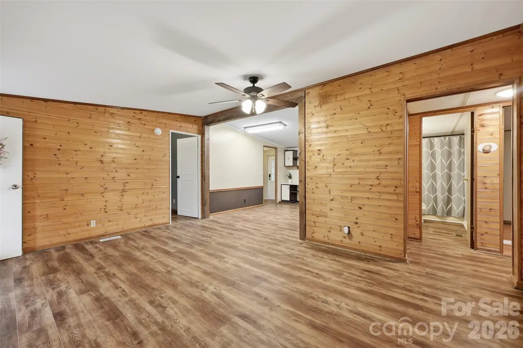 1309 Poole Gooden Road Hiddenite NC 28636