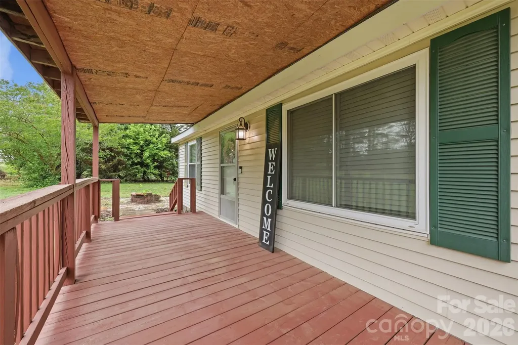 1309 Poole Gooden Road Hiddenite NC 28636