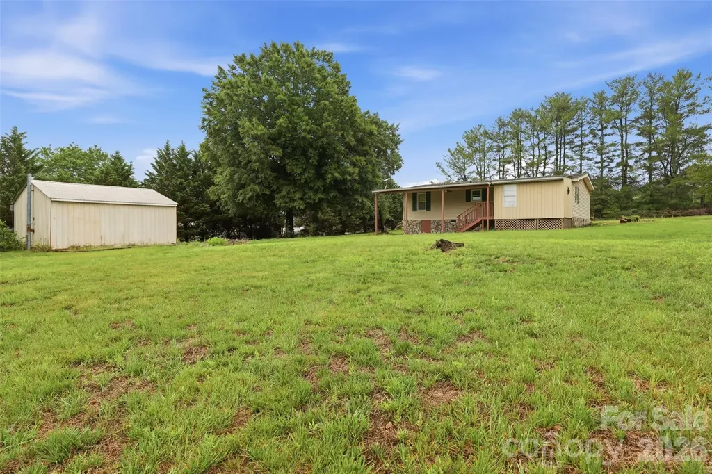 1309 Poole Gooden Road Hiddenite NC 28636