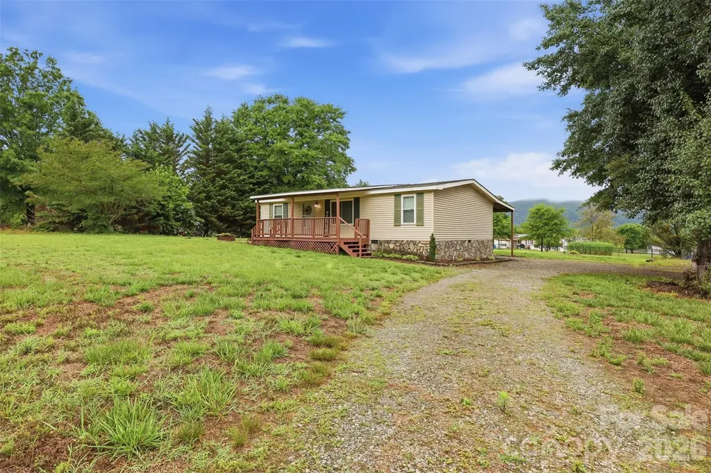 1309 Poole Gooden Road Hiddenite NC 28636