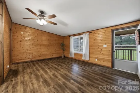1309 Poole Gooden Road Hiddenite NC 28636