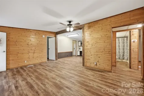 1309 Poole Gooden Road Hiddenite NC 28636