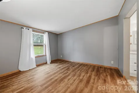 1309 Poole Gooden Road Hiddenite NC 28636