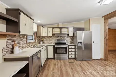 1309 Poole Gooden Road Hiddenite NC 28636