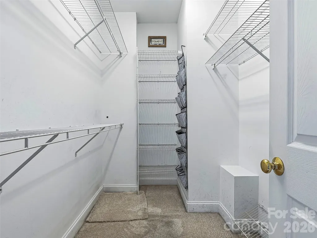 117 Hibiscus Lane Asheville NC 28803