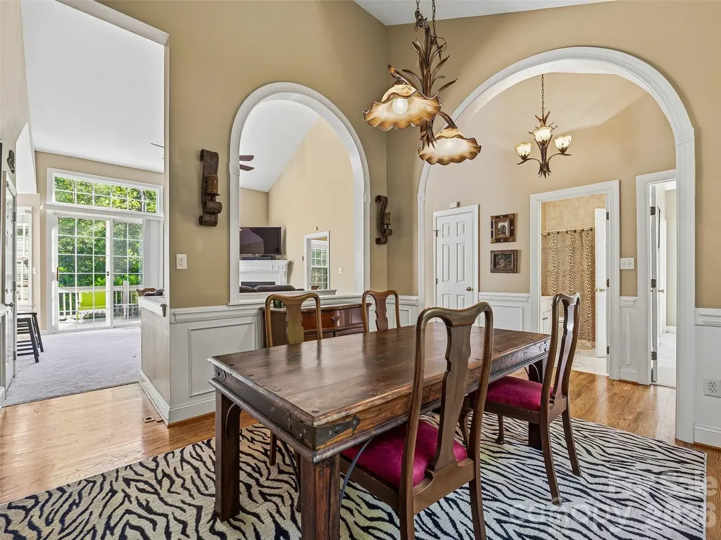 117 Hibiscus Lane Asheville NC 28803
