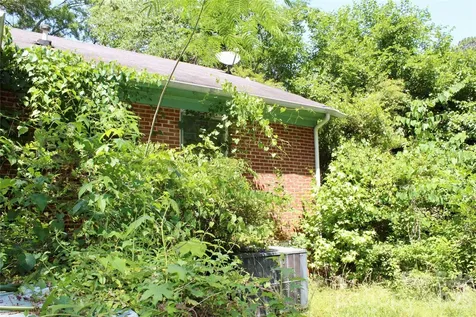 5700 Ganymede Place Charlotte NC 28227