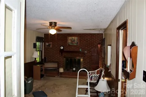 5700 Ganymede Place Charlotte NC 28227