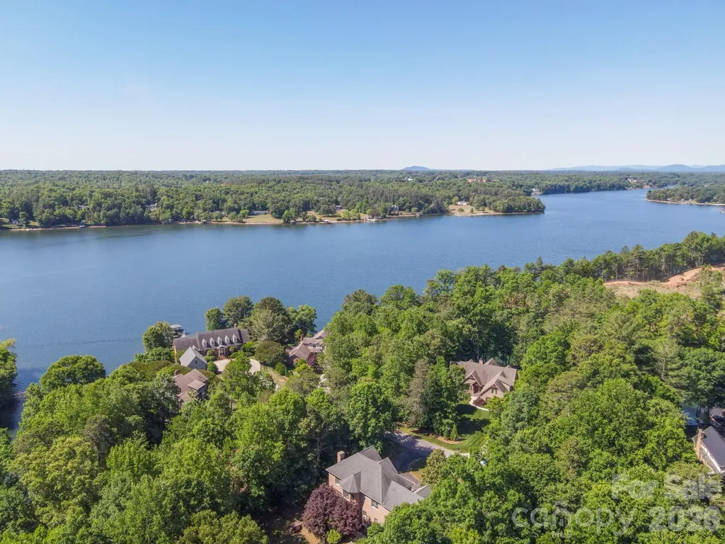 381 Lake Forest Drive Taylorsville NC 28681