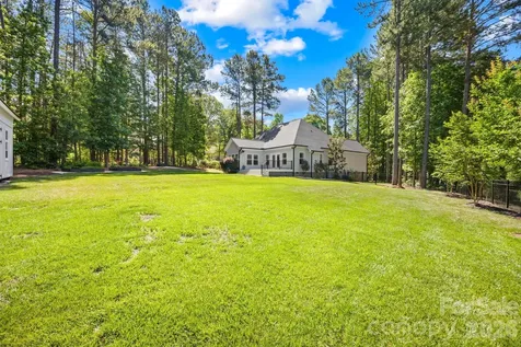 334 Mccrary Road Mooresville NC 28117