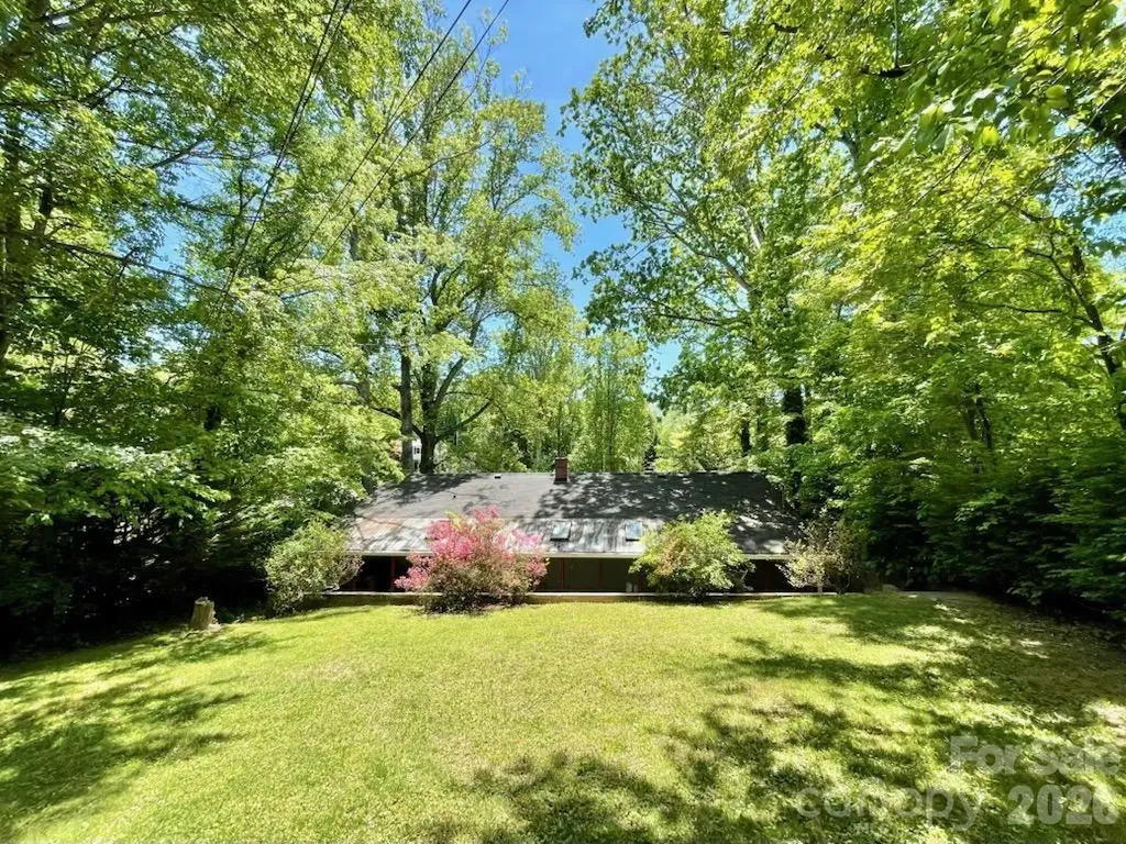 213 N Park Lane Black Mountain NC 28711