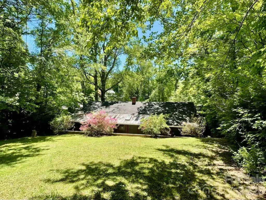 213 N Park Lane Black Mountain NC 28711