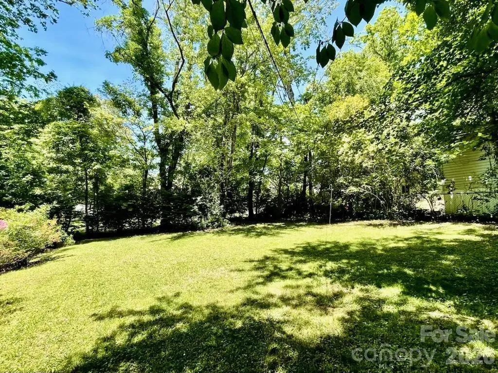 213 N Park Lane Black Mountain NC 28711