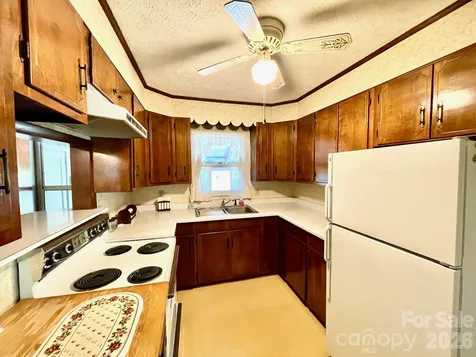 213 N Park Lane Black Mountain NC 28711