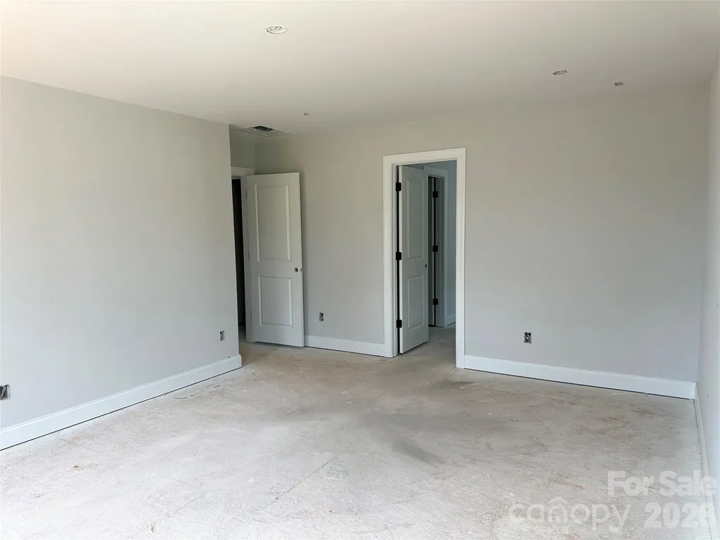 153 Grouse Run Way Troutman NC 28166