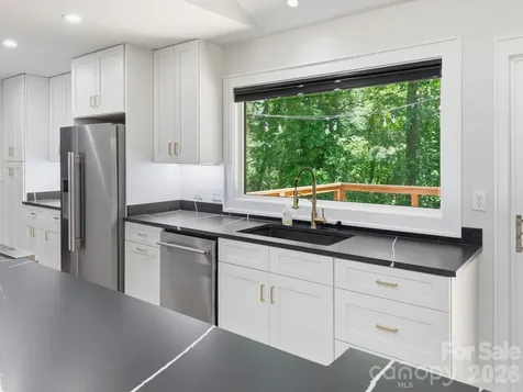 17 Muirfield Drive Arden NC 28704