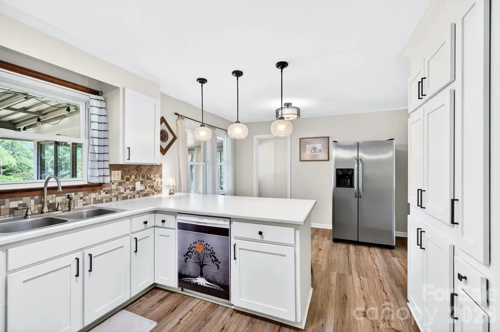 1 Oakwilde Drive Asheville NC 28803
