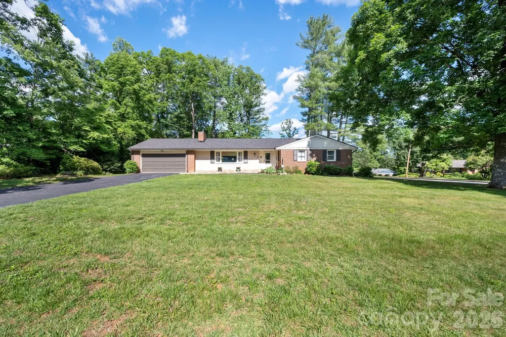 1 Oakwilde Drive Asheville NC 28803