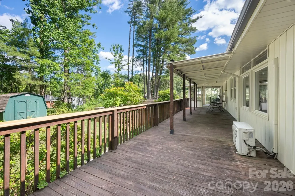 1 Oakwilde Drive Asheville NC 28803