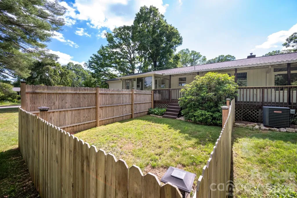 1 Oakwilde Drive Asheville NC 28803