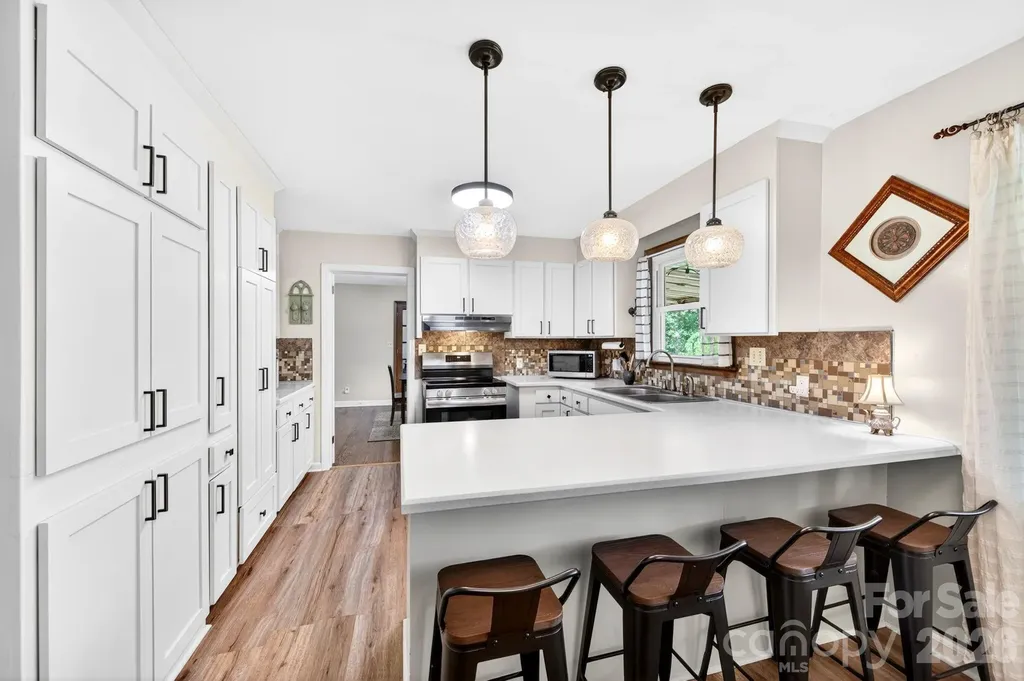 1 Oakwilde Drive Asheville NC 28803