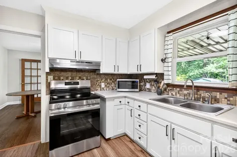 1 Oakwilde Drive Asheville NC 28803
