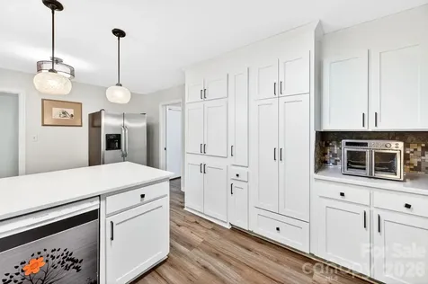 1 Oakwilde Drive Asheville NC 28803