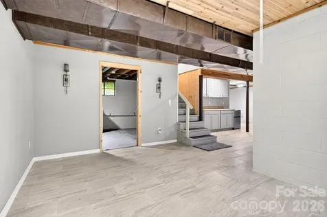 1 Oakwilde Drive Asheville NC 28803