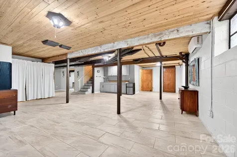 1 Oakwilde Drive Asheville NC 28803