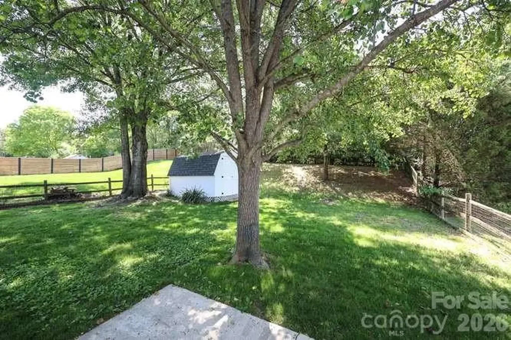 14011 Eden Court Pineville NC 28134