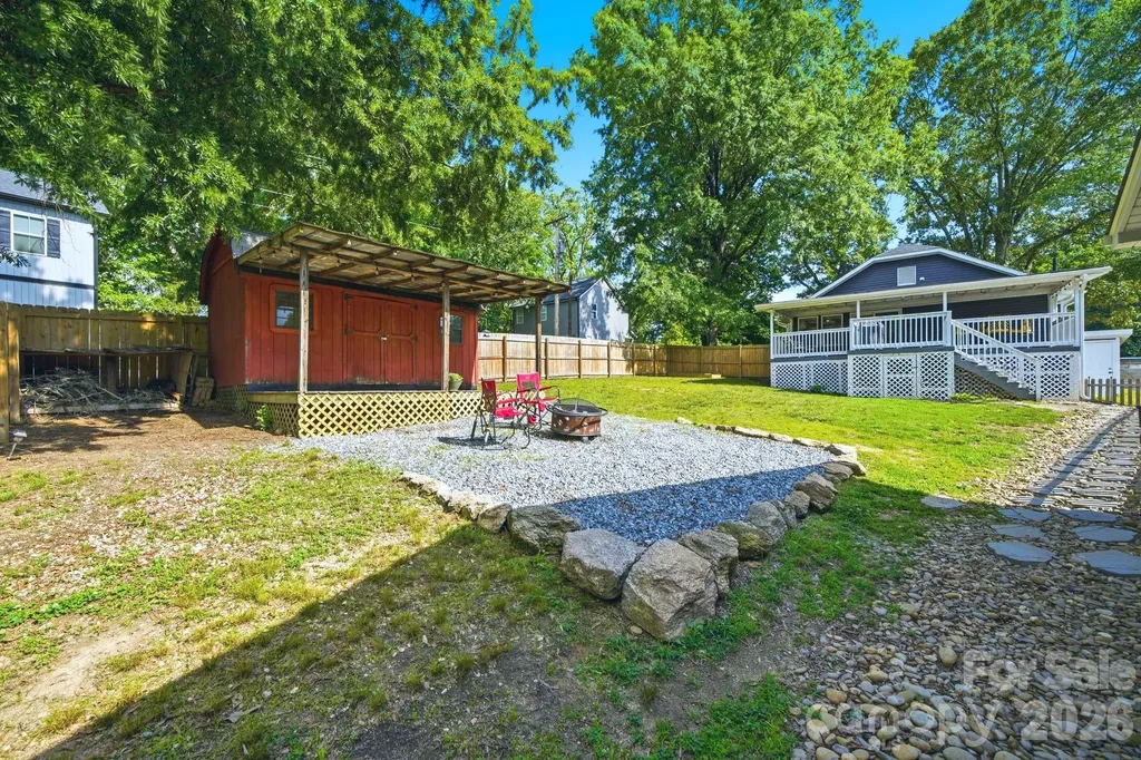 235 N Beaver Street Landis NC 28088